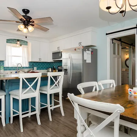 Settle Up By Bryant Real Estate Vila